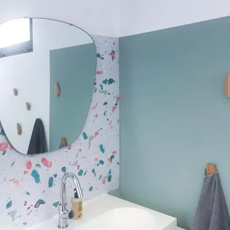 Cosy & Homey Rumpusroom * Amberes
